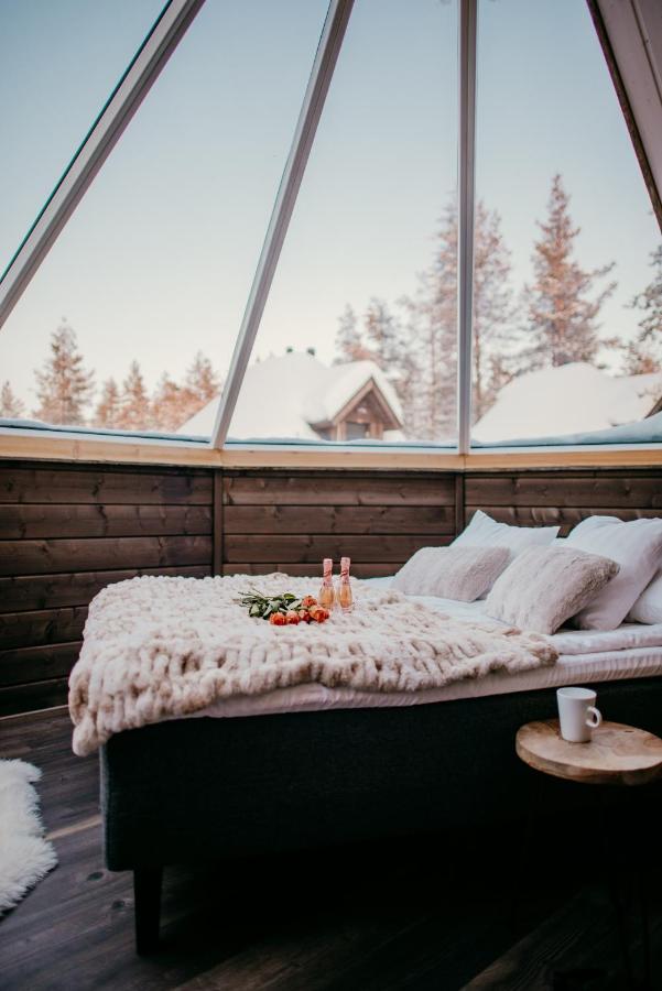 Wilderness Hotel Muotka & Igloos Саариселькя Экстерьер фото