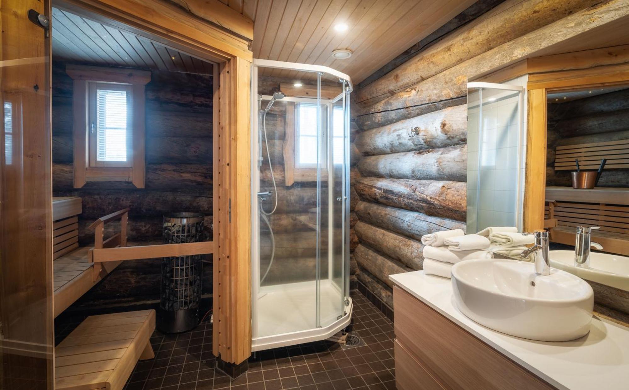 Wilderness Hotel Muotka & Igloos Саариселькя Экстерьер фото