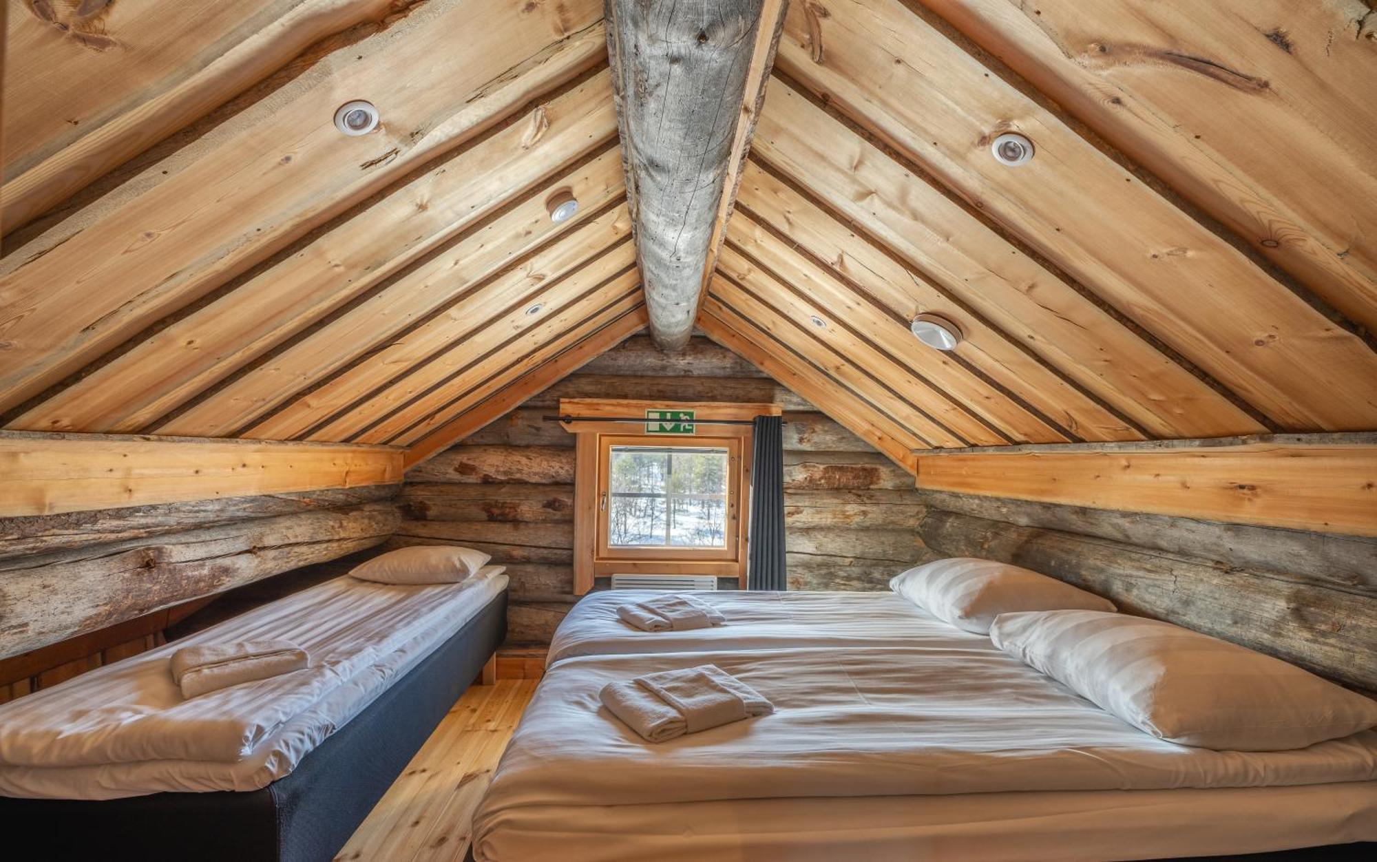 Wilderness Hotel Muotka & Igloos Саариселькя Экстерьер фото