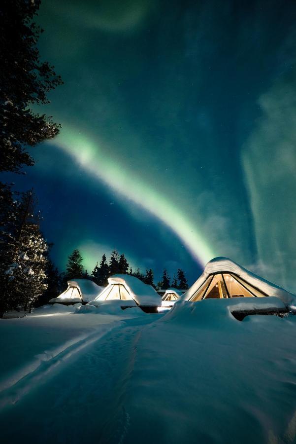 Wilderness Hotel Muotka & Igloos Саариселькя Экстерьер фото
