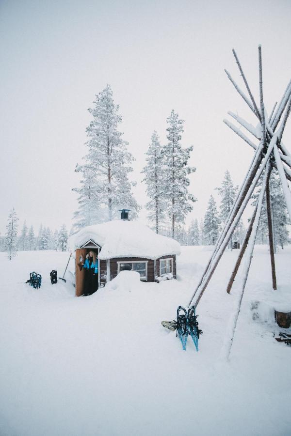 Wilderness Hotel Muotka & Igloos Саариселькя Экстерьер фото